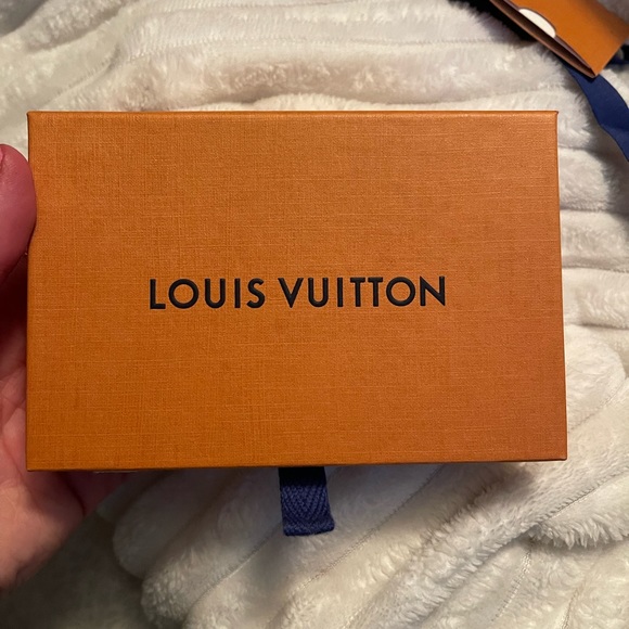 Louis Vuitton Monogram Nano Bracelet - Picture 6 of 7